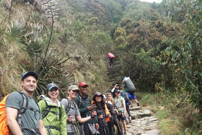 2 Day Hiking Short Inca Trail to Machu Picchu - Day 2: Early start to Machu Picchu, guided explanations, and free time
