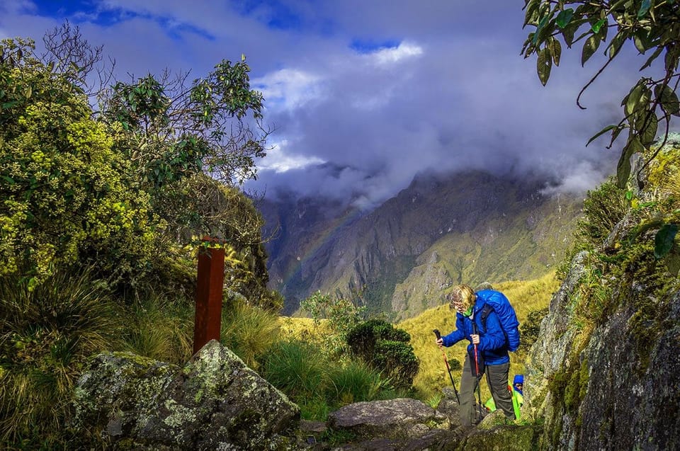 Cusco: 4-Day Inca Trail to Machu Picchu with Accommodation - The travel back to Cusco: train + bus, no heroics