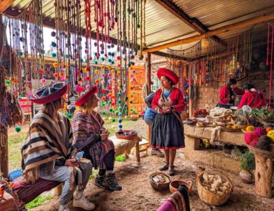 Cusco:Chinchero,Moray & Salt Mines drop-off in Ollantaytambo - Cusco Pick-Up to Chinchero: Inca Textiles Without the Museum Feeling