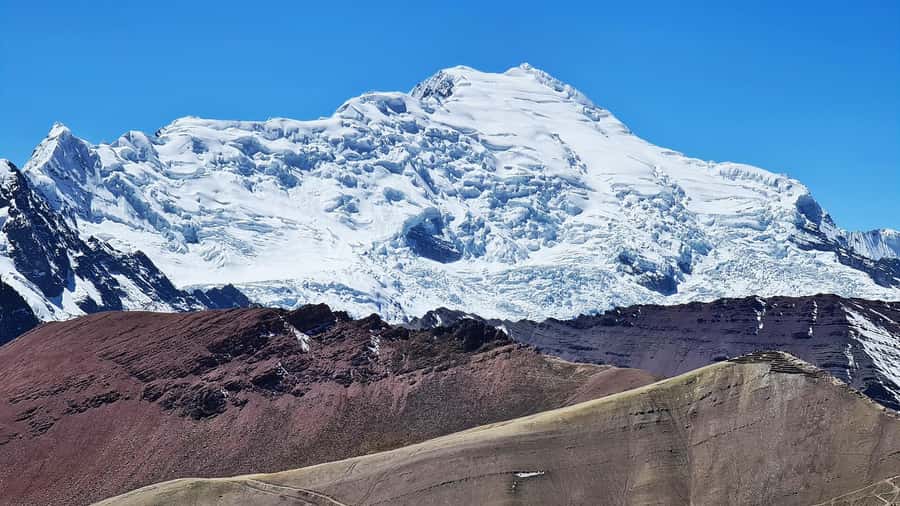Cuzco: Rainbow Mountain Excursion - The hike from 4,850 m to the summit at 5,010 m