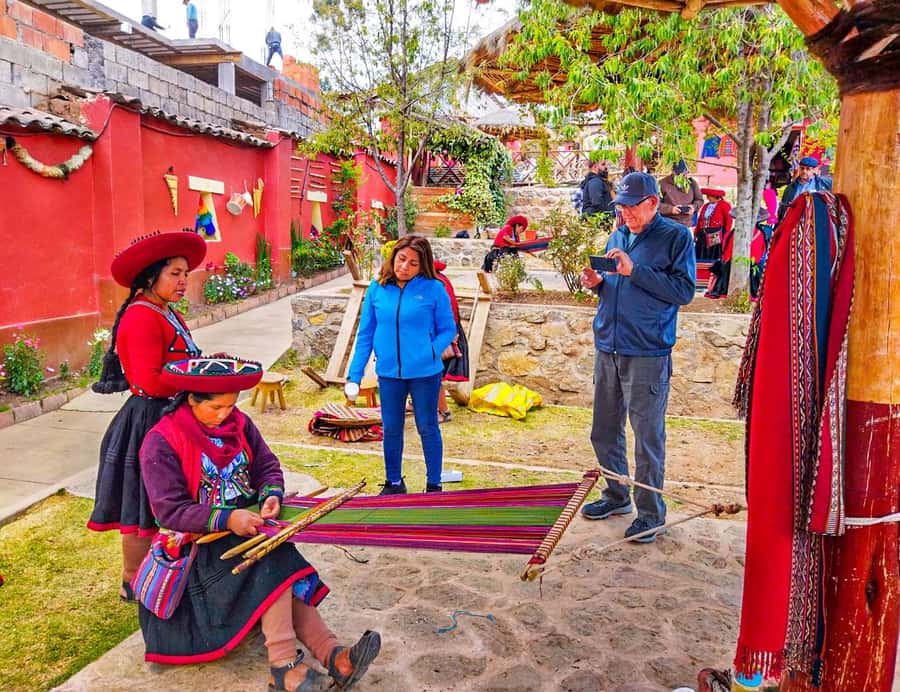From Cusco: Moray, Maras Salt Mines & Chinchero Weavers Tour - Price and On-Site Entrance Fees: A Clear Value Check