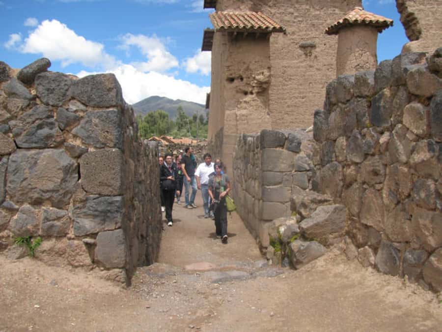 From Cusco: Puno and Uros Islands 2-Day Trip - Should you book this Cusco to Puno and Uros and Taquile trip?