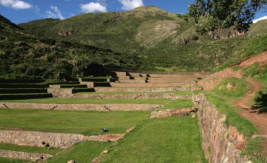From Cusco: South Valley Villages and Archaeology Tour - Tipón: Inca terraces, water, and the Viracocha connection