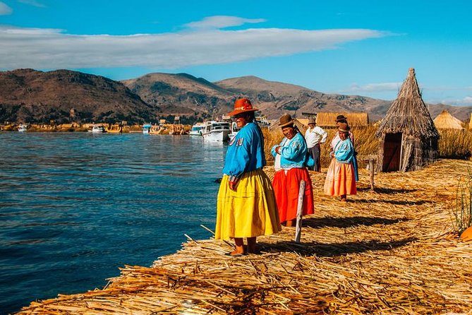 Full Day Lake Titicaca Tour from Cusco - Overnight Peru Hop bus from Cusco to Puno: when comfort matters