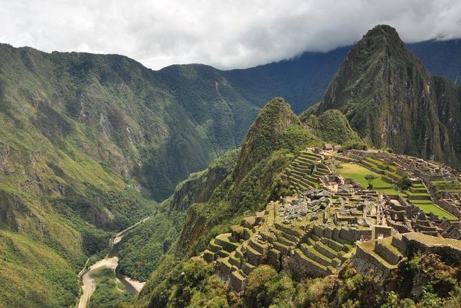 Salkantay 5-Day Trek To Machu Picchu - Day 1: Mollepata warm-up, Soraypampa views, and Laguna Humantay